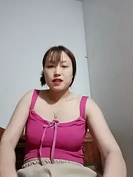 Snapshot of -Bitilu- chatting on 07/13/26, 02:16 -Bitilu- online show from 07/13/26, 02:16