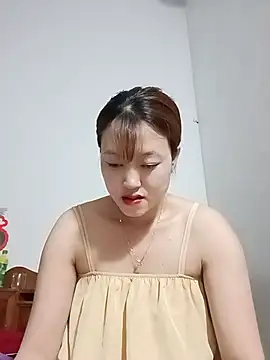 Snapshot of -Bitilu- chatting on 07/06/26, 01:56 -Bitilu- online show from 07/06/26, 01:56