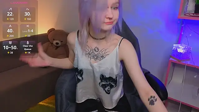 Mary Wester online show from 04/12/26, 01:09