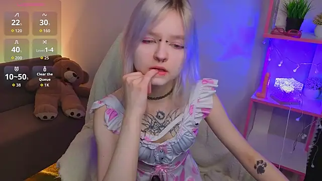 Mary Wester online show from 04/12/26, 11:52