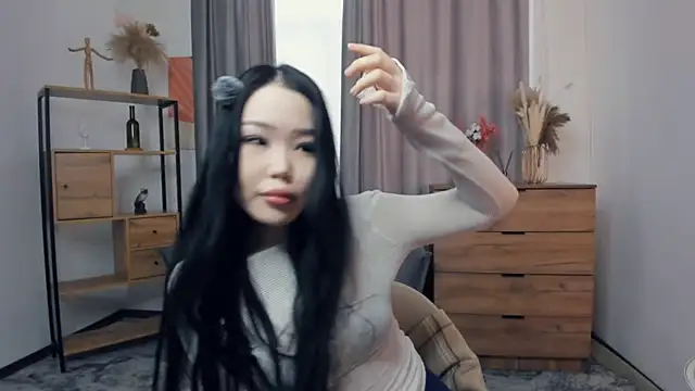 Amai Tsumi online show from 05/11/26, 07:10
