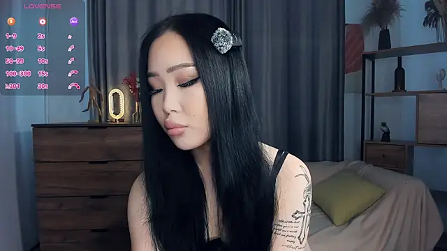 Amai Tsumi online show from 07/18/26, 07:17