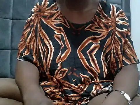 nice-lovely online show from 04/07/26, 10:06