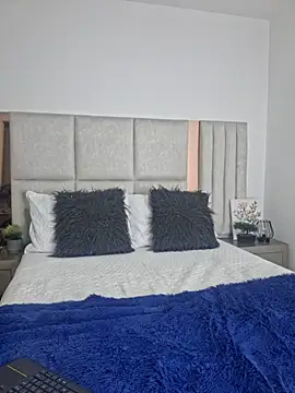 Snapshot of CinthiaHall_ chatting on 04/06/26, 11:22 CinthiaHall online show from 04/06/26, 11:22