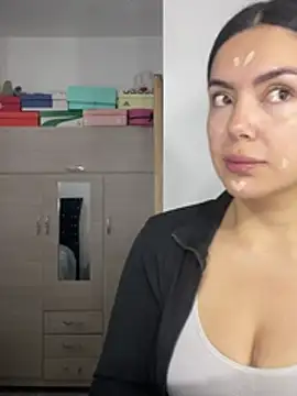 Cami olarte online show from 04/21/26, 05:30