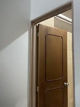 Snapshot of Cami_olarte chatting on 04/08/26, 05:03 Cami olarte online show from 04/08/26, 05:03