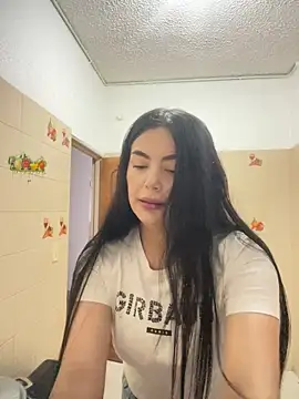 Cami olarte online show from 05/30/26, 08:03
