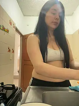 Cami olarte online show from 05/14/26, 01:41