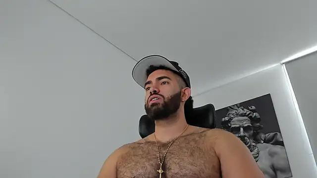 simonleon27 online show from 05/17/26, 04:29
