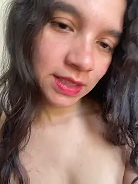 Snapshot of Morena__Florr chatting on 06/18/26, 03:06 Morena Florr online show from 06/18/26, 03:06