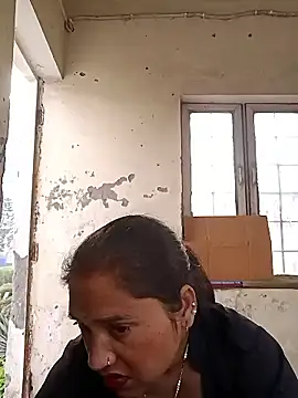 Raanieoy012 online show from 03/28/26, 01:50