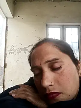 Raanieoy012 online show from 03/27/26, 05:05