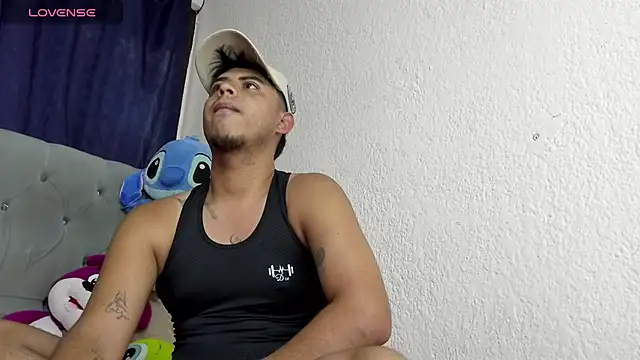 Snapshot of Zaym_Liam chatting on 04/01/26, 08:06 Zaym Liam online show from 04/01/26, 08:06