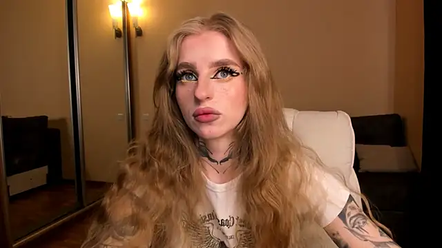 Snapshot of harley_kimm chatting on 04/22/26, 05:25 harley kimm online show from 04/22/26, 05:25