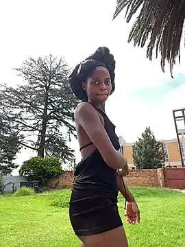 Snapshot of DarkChocolateSlender_ chatting on 03/28/26, 12:17 DarkChocolateSlender online show from 03/28/26, 12:17