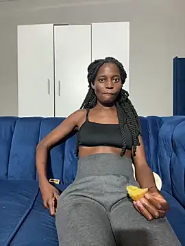 Snapshot of DarkChocolateSlender_ chatting on 04/13/26, 09:41 DarkChocolateSlender online show from 04/13/26, 09:41