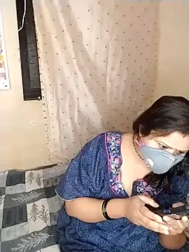 Hoty bhabii online show from 04/02/26, 06:47