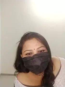 Hoty bhabii online show from 04/10/26, 05:31