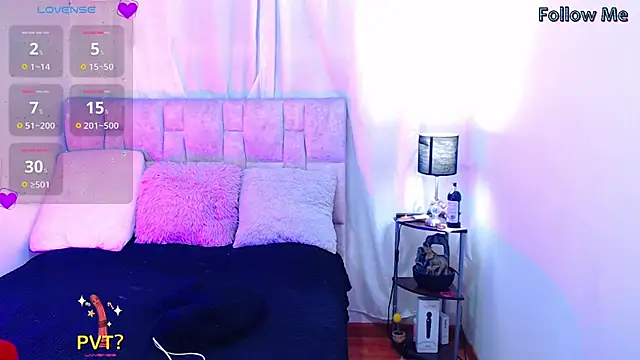 CharlottLee online show from 05/22/26, 01:14