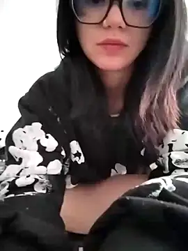 Snapshot of ceres_eve chatting on 04/08/26, 01:01 ceres eve online show from 04/08/26, 01:01