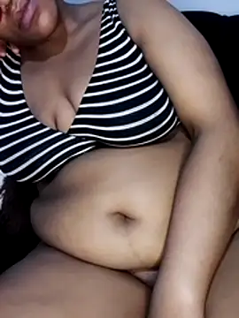 sultrydiva00 online show from 04/01/26, 01:52