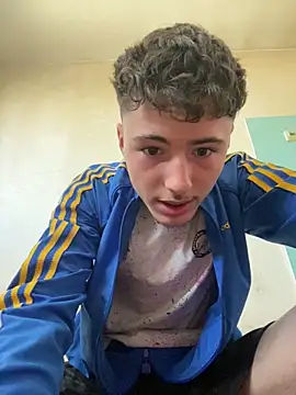 Snapshot of denysio69 chatting on 04/04/26, 07:48 denysio69 online show from 04/04/26, 07:48