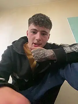 Snapshot of denysio69 chatting on 03/29/26, 10:17 denysio69 online show from 03/29/26, 10:17