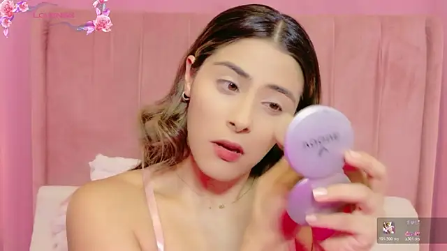 MoollyLove online show from 06/04/26, 12:32