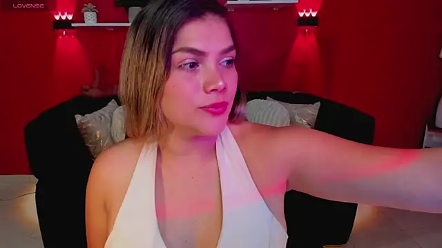 Sofia Velvetx online show from 04/14/26, 02:11