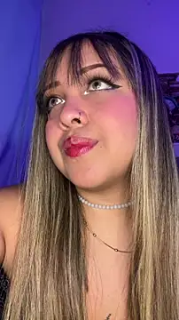 NinaValencia  online show from 03/28/26, 07:59