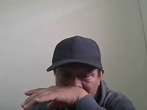 Luis-Armando online show from 04/13/26, 05:39