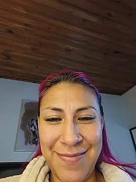 Snapshot of tatianabelli chatting on 07/02/26, 09:32 tatianabelli online show from 07/02/26, 09:32