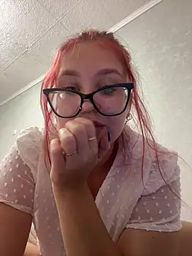MissAuroraX online show from 06/10/26, 11:28