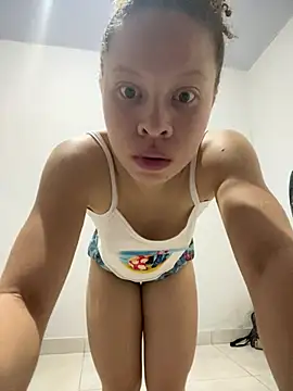 jhully hot online show from 04/28/26, 10:19