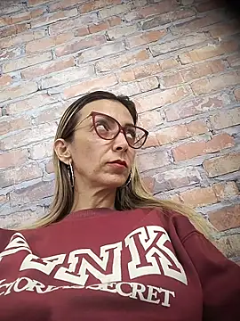 AlanaBrunetteX X online show from 05/24/26, 02:11