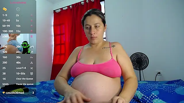 Snapshot of allison_maxtattoo_ chatting on 05/11/26, 08:28 allison maxtattoo online show from 05/11/26, 08:28