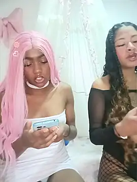 BelleKaty  online show from 04/11/26, 04:54