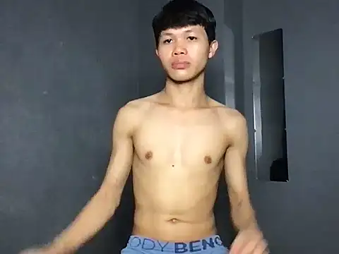 crazyasiantwink1 online show from 04/04/26, 06:20