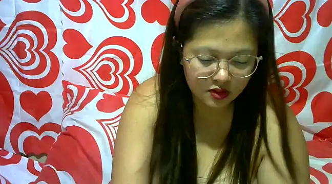 Snapshot of Miss_Ashley chatting on 02/13/25, 04:28 Miss Ashley online show from 02/13/25, 04:28
