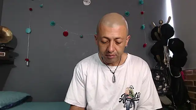  bonnie and clyde online show from 06/11/26, 08:28