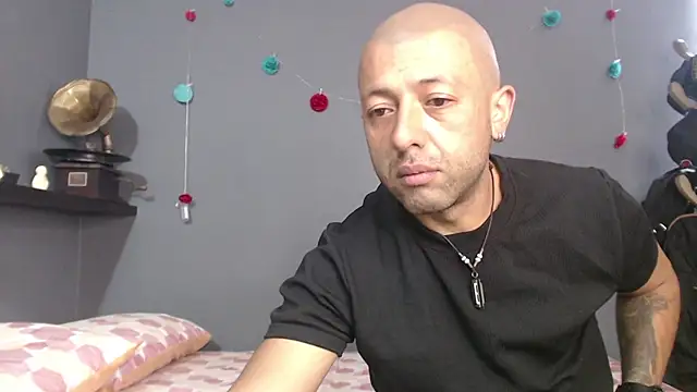  bonnie and clyde online show from 06/03/26, 08:24