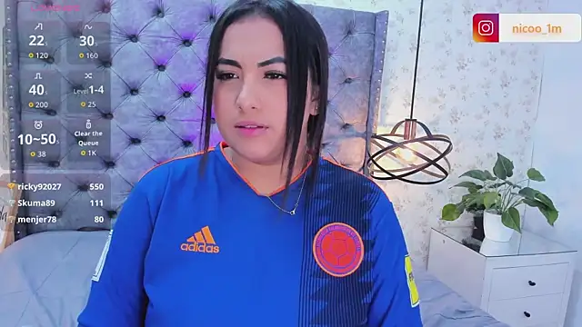 NicolMillerr  online show from 04/09/26, 06:19