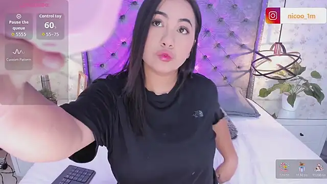 NicolMillerr  online show from 04/14/26, 03:44