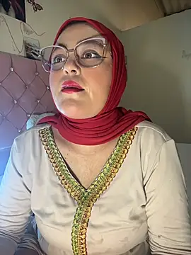 Snapshot of Marian_fadel chatting on 06/26/26, 01:17 Marian fadel online show from 06/26/26, 01:17