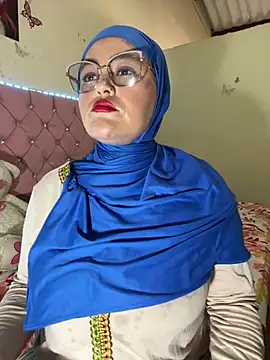 Snapshot of Marian_fadel chatting on 07/17/26, 01:30 Marian fadel online show from 07/17/26, 01:30