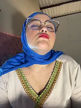 Snapshot of Marian_fadel chatting on 07/08/26, 01:23 Marian fadel online show from 07/08/26, 01:23