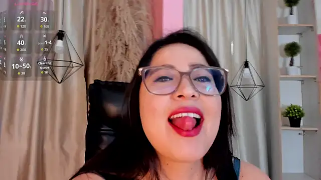 hannabackerr online show from 05/01/26, 11:37