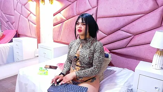 Snapshot of alexa_muz chatting on 04/07/26, 12:29 alexa muz online show from 04/07/26, 12:29