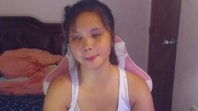 Snapshot of sweet_21_1 chatting on 07/01/26, 03:40 sweet 21 1 online show from 07/01/26, 03:40