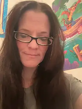 Snapshot of Casidy1 chatting on 05/21/26, 10:23 Casidy1 online show from 05/21/26, 10:23